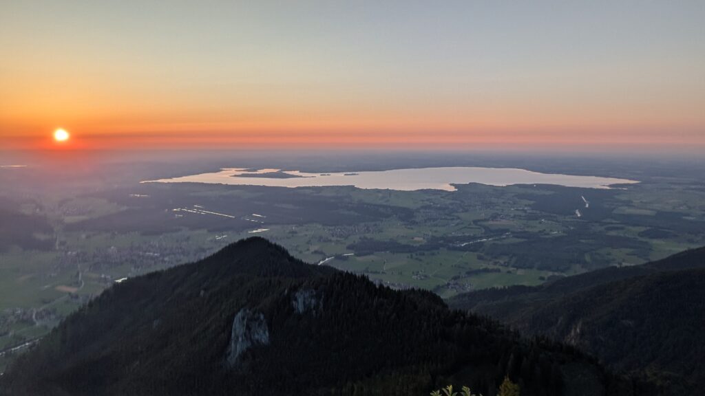 PXL 20250621 190540338 2 1024x576