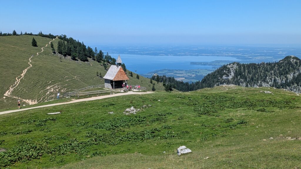 PXL 20250808 123135131 1024x576